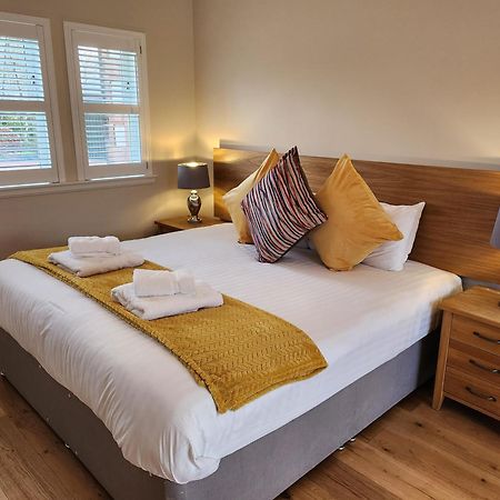 Auchendennan Farm Self Catering Cottages Balloch Eksteriør bilde