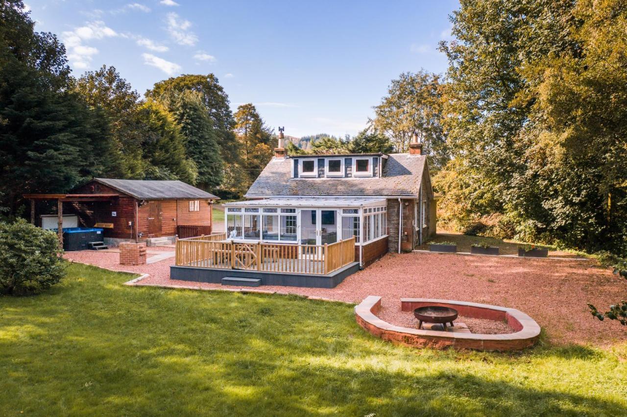 Auchendennan Farm Self Catering Cottages Balloch Eksteriør bilde