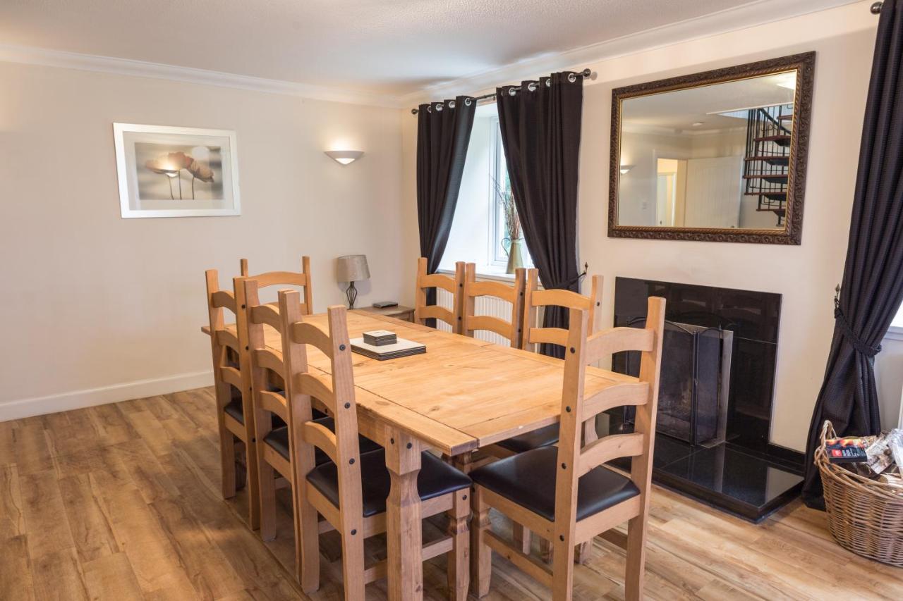Auchendennan Farm Self Catering Cottages Balloch Eksteriør bilde
