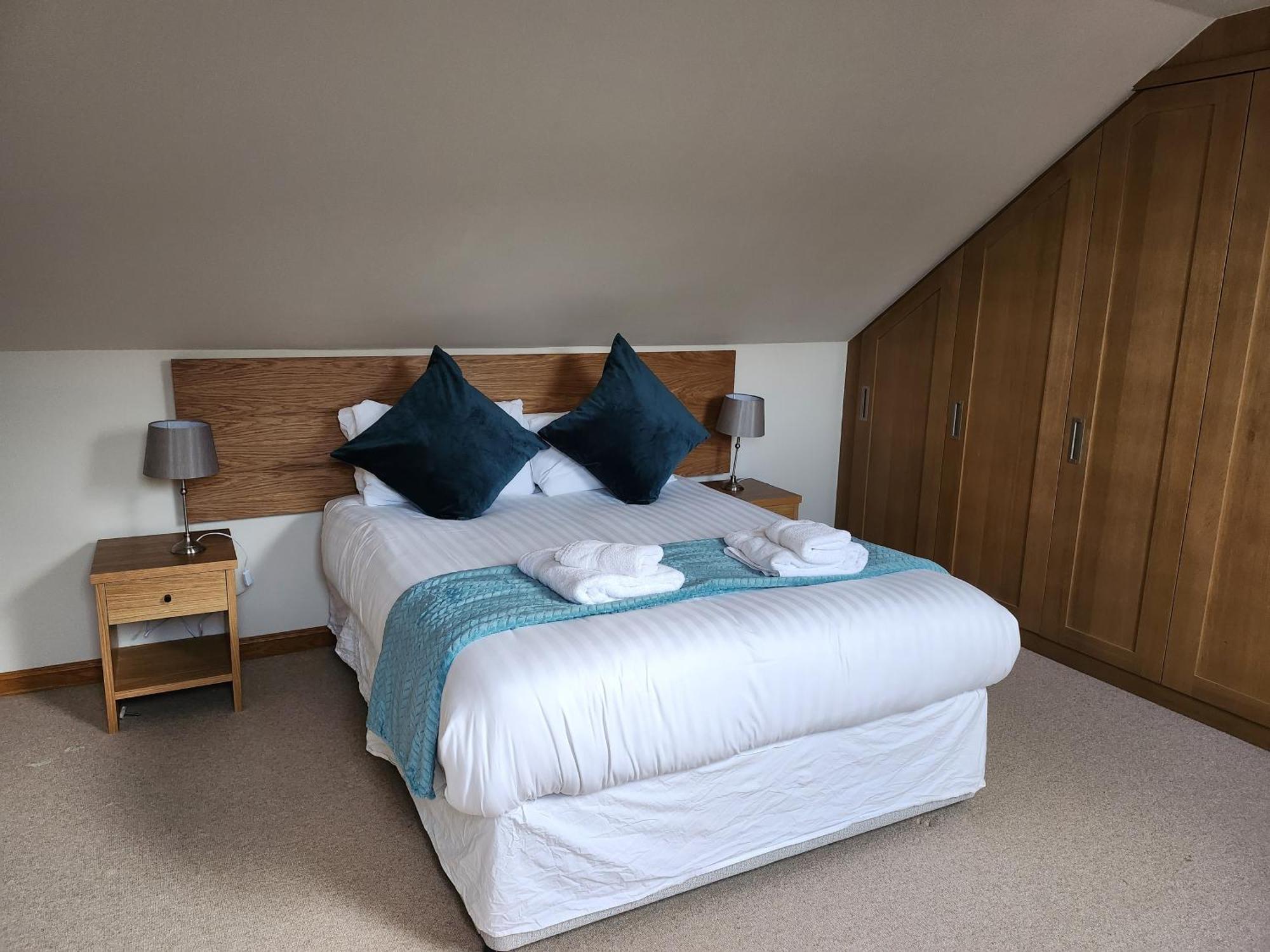 Auchendennan Farm Self Catering Cottages Balloch Eksteriør bilde