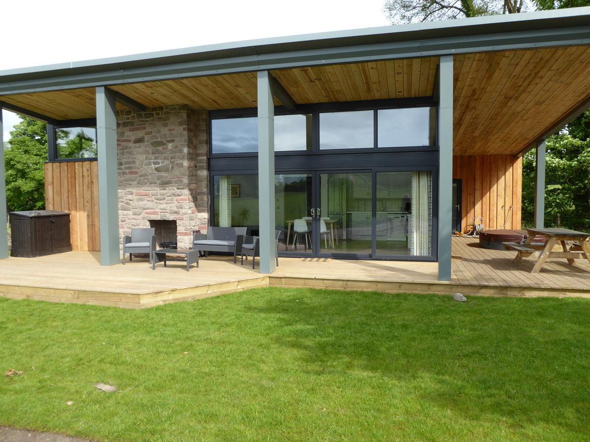 Auchendennan Farm Self Catering Cottages Balloch Eksteriør bilde